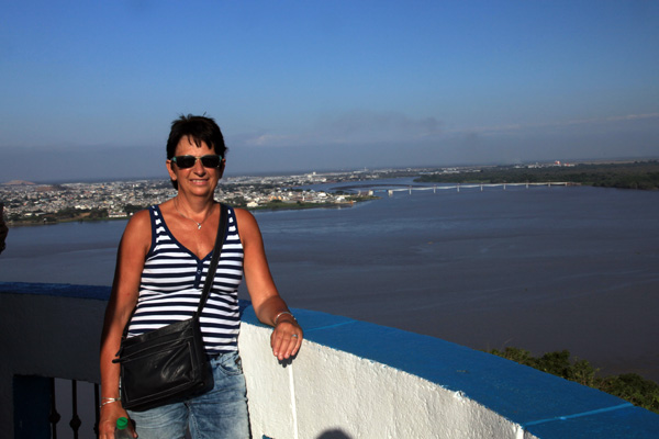 Gina Mom op de Faro in Guayaquil